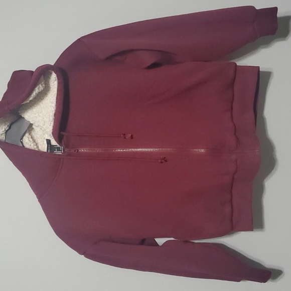 Forever 21 Jacket Mens Size Small  Burgundy Sherpa-Lined Hoodie Zippered - Picture 1 of 8